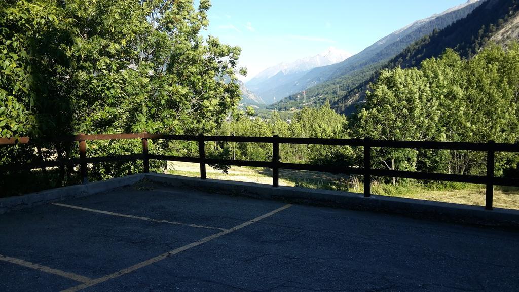 Mont Blanc Apartment Morgex Δωμάτιο φωτογραφία