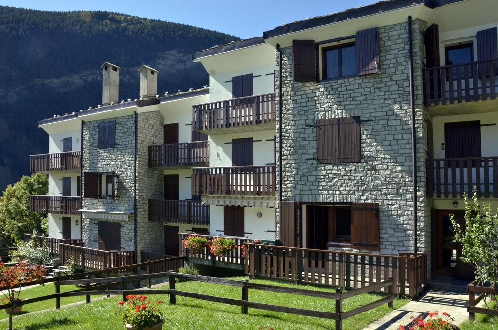 Mont Blanc Apartment Morgex Δωμάτιο φωτογραφία